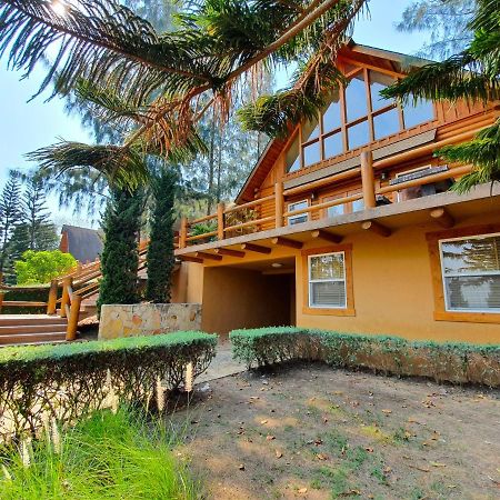 Toscana Log Home Ban Nong Rua ภายนอก รูปภาพ